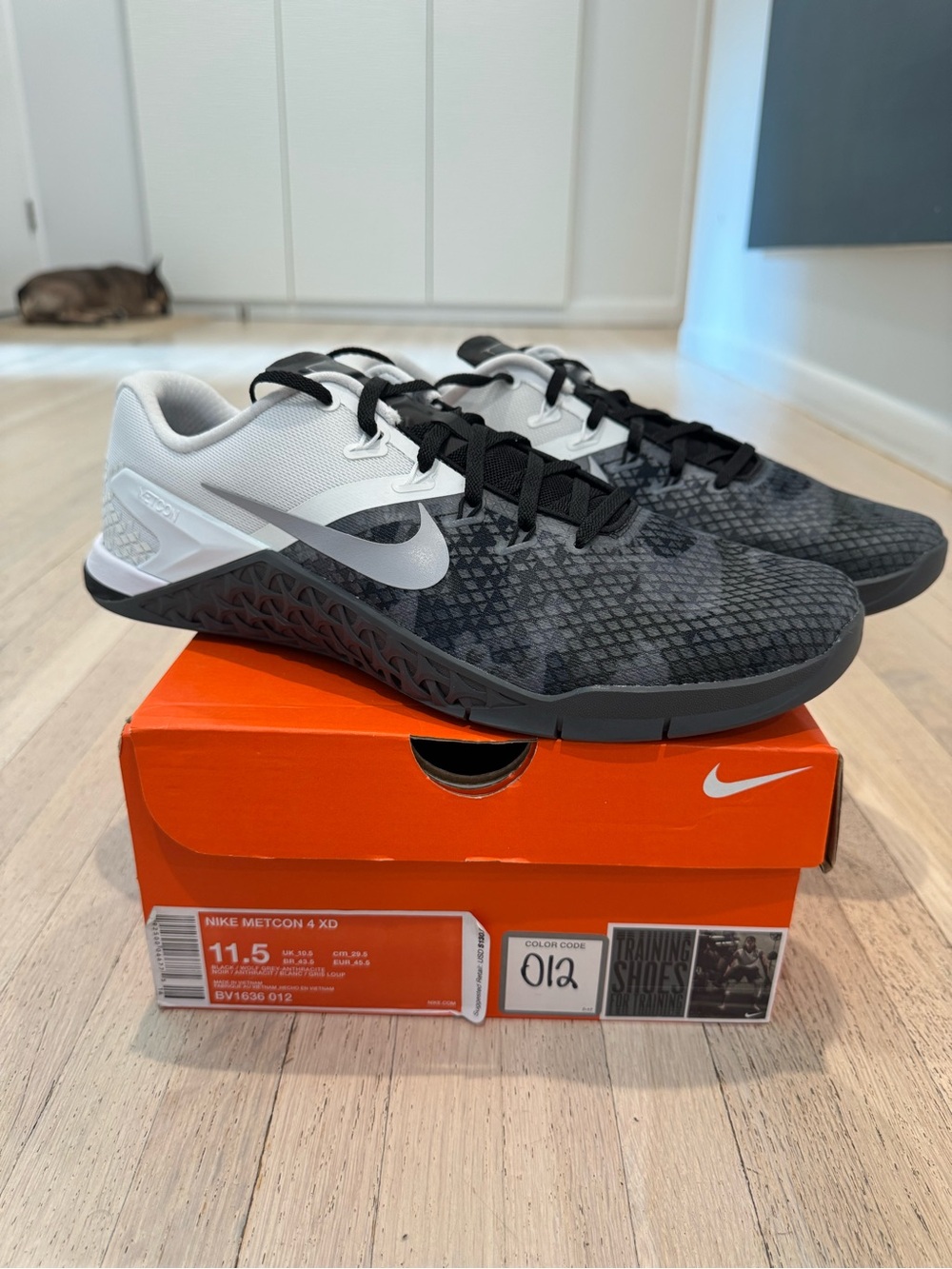 Nike Free Metcon 4 "Printed Black White" - Never Worn - Men's size 11.5